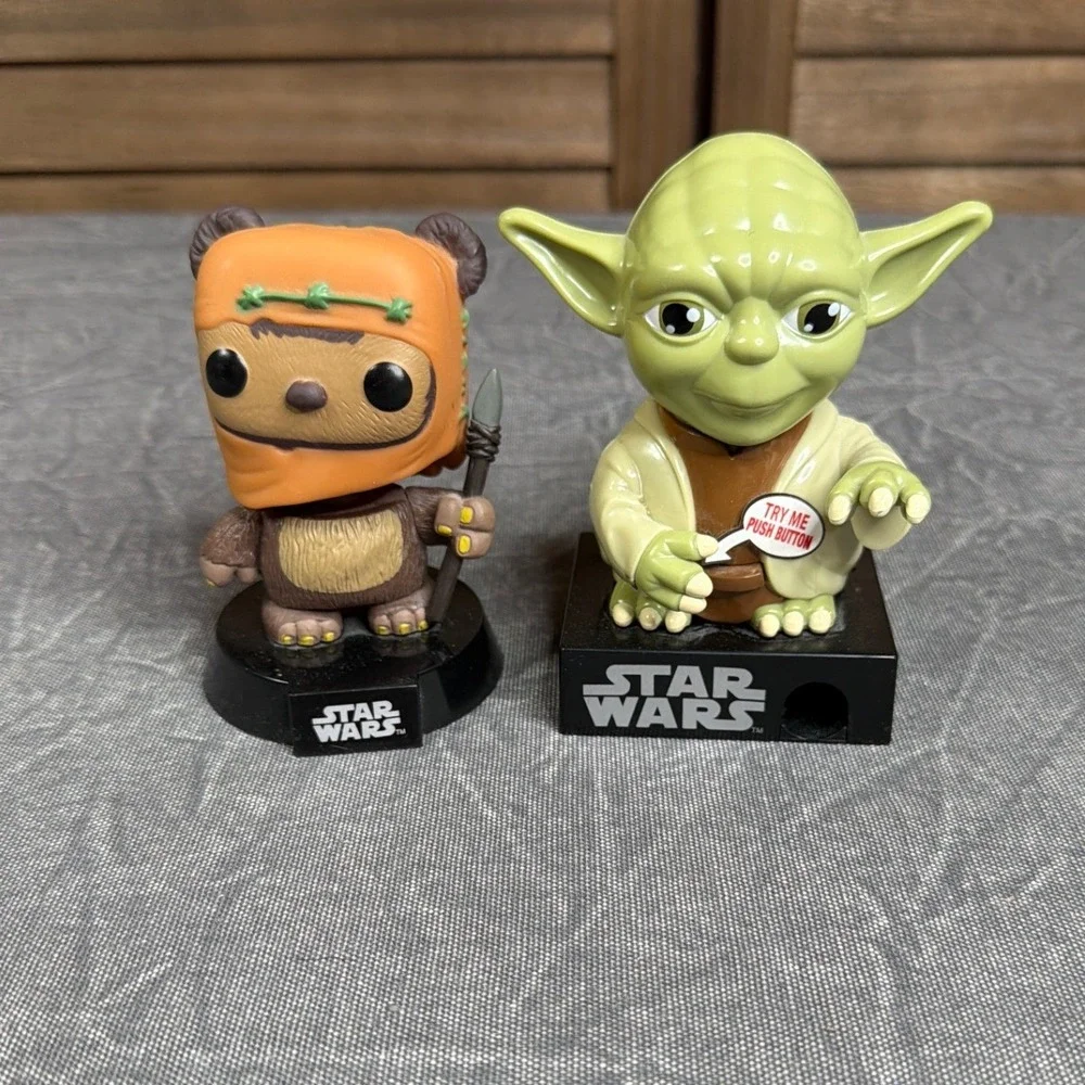 Star Wars Funko Wicket Ewok Bobblehead Galerie Yoda Candy Dispenser Figure Lot